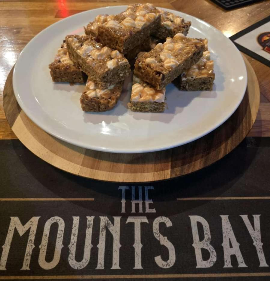 The Mounts Bay Inn Мулліон Екстер'єр фото