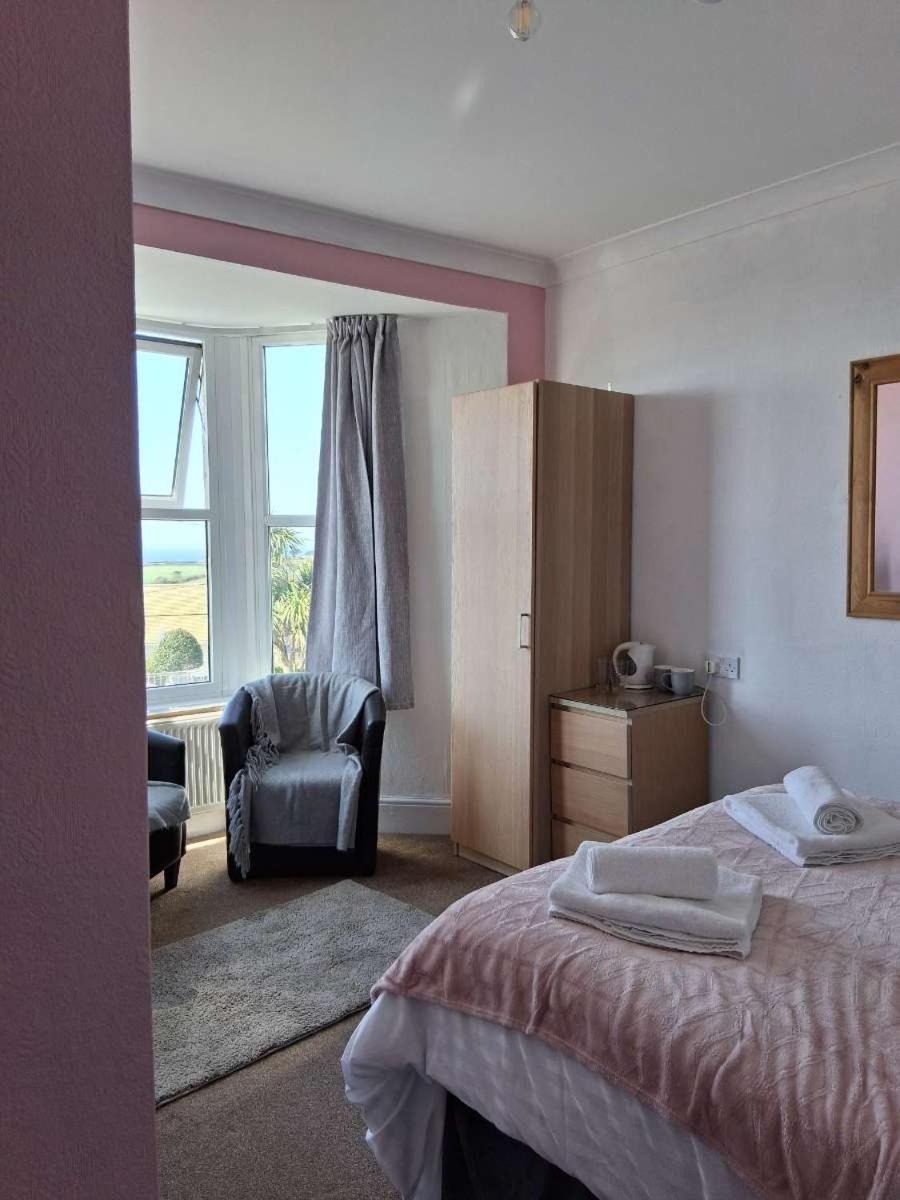 The Mounts Bay Inn Мулліон Екстер'єр фото